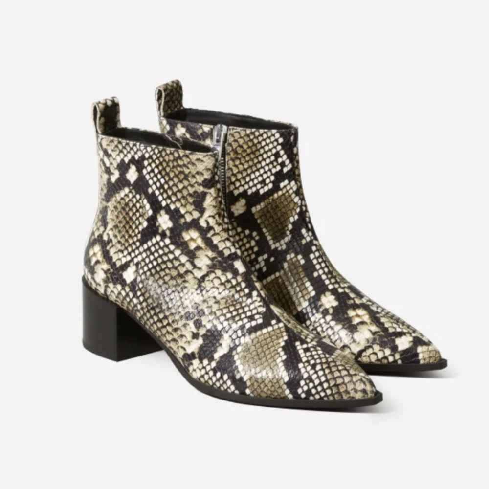 Everlane The Boss Boot in White Snake Size 9.5